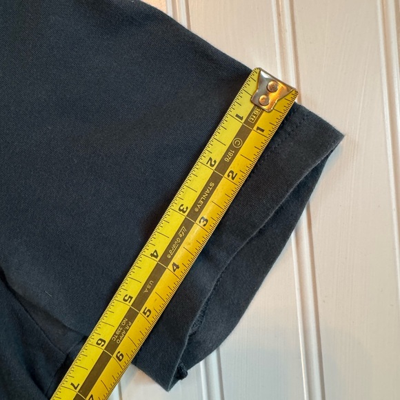 Pendleton Women’s Dark Blue Short Sleeve Tee Geometric Design Size Medium - Picture 8 of 8